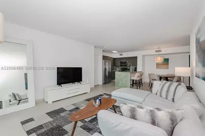 90 Alton #2304, Miami Beach, FL 33139 - Photo 4