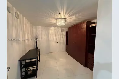 18201 Collins #5105, Sunny Isles Beach, FL 33160 - Photo 8