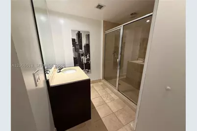 18201 Collins #5105, Sunny Isles Beach, FL 33160 - Photo 10