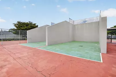 11254 NW 15th, Pembroke Pines, FL 33026 - Photo 34