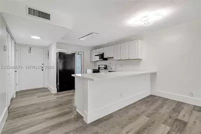 4800 Hillcrest #207, Hollywood, FL 33021 - Photo 4