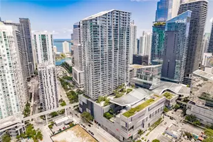 68 SE 6th, Miami, FL 33131 - Photo 26