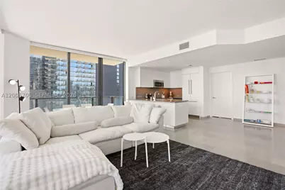 68 SE 6th #2701, Miami, FL 33131 - Photo 2