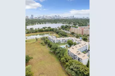 1701 NE 191st #A106, Miami, FL 33179 - Photo 2