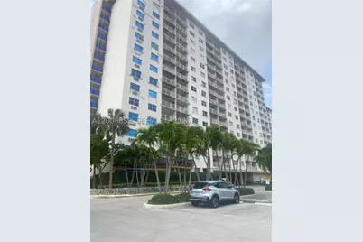 400 Kings Point #608, Sunny Isles Beach, FL 33160 - Photo 22