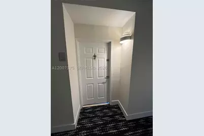 540 Brickell Key #1809, Miami, FL 33131 - Photo 14