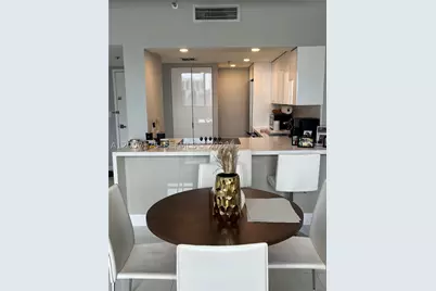 540 Brickell Key #1809, Miami, FL 33131 - Photo 16