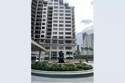 540 Brickell Key #1809, Miami, FL 33131 - Photo 2