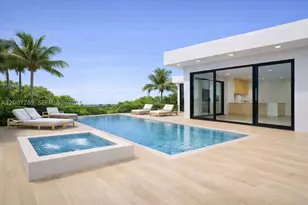 2000 SW 18th, Fort Lauderdale, FL 33315 - Photo 2