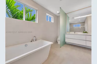 1808 Coral Ridge, Fort Lauderdale, FL 33305 - Photo 32