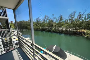 3660 NE 166th, North Miami Beach, FL 33160 - Photo 4