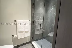 20 NE 11th, Miami, FL 33132 - Photo 8
