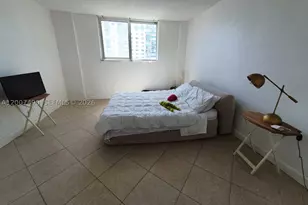 19380 Collins, Sunny Isles Beach, FL 33160 - Photo 6