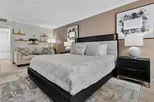 19201 Collins, Sunny Isles Beach, FL 33160 - Photo 4