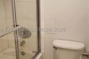 3475 N Country Club, Aventura, FL 33180 - Photo 20