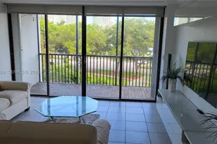 3475 N Country Club, Aventura, FL 33180 - Photo 4
