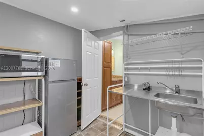 921 N 31st, Hollywood, FL 33021 - Photo 26