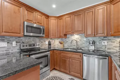 921 N 31st, Hollywood, FL 33021 - Photo 40