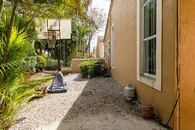 12159 NW 59th, Coral Springs, FL 33076 - Photo 14