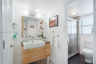 245 18th #605, Miami Beach, FL 33139 - Photo 14