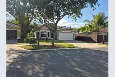 161 SE 22nd, Homestead, FL 33033 - Photo 2