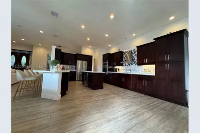 [Address not provided], Miami, FL 33176 - Photo 4