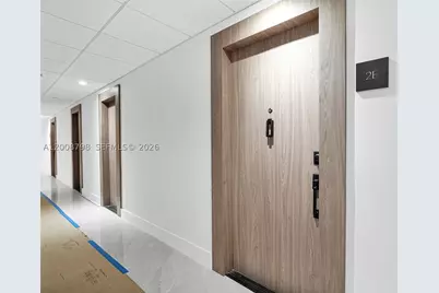 5825 Collins #2E, Miami Beach, FL 33140 - Photo 36