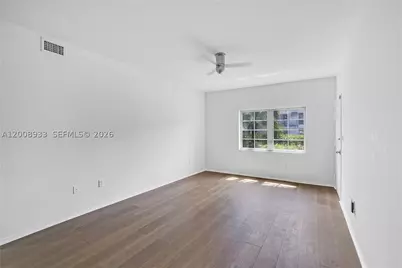 1600 Michigan #2, Miami Beach, FL 33139 - Photo 2