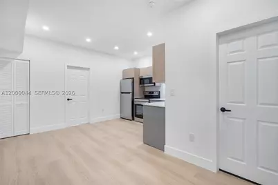 629 SW 10th #6, Miami, FL 33130 - Photo 10