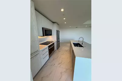 2000 Metropica #901, Sunrise, FL 33323 - Photo 6