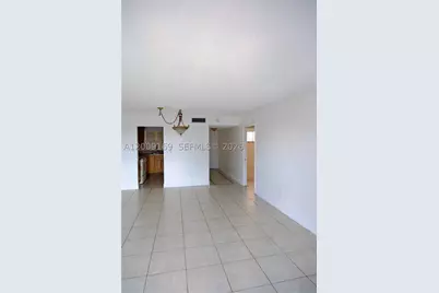 650 NE 149th #505F, Miami, FL 33161 - Photo 4