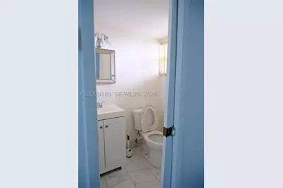 650 NE 149th #505F, Miami, FL 33161 - Photo 10