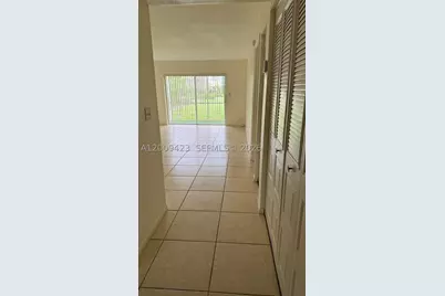 3774 Inverrary #105P, Lauderhill, FL 33319 - Photo 4