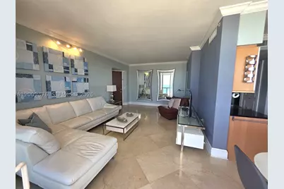 6365 Collins #4311, Miami Beach, FL 33141 - Photo 4