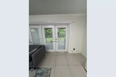 295 Jacaranda #20, Plantation, FL 33324 - Photo 20