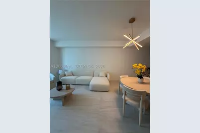 77 SE 5th #1614, Miami, FL 33131 - Photo 2