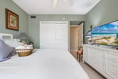 400 S Cypress #424, Pompano Beach, FL 33060 - Photo 14