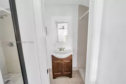 3033 Hibiscus, Miami, FL 33133 - Photo 16