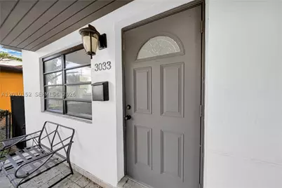 3033 Hibiscus, Miami, FL 33133 - Photo 2