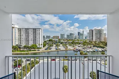 500 Bayview #727, Sunny Isles Beach, FL 33160 - Photo 14