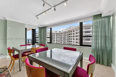 5225 Collins #1519, Miami Beach, FL 33140 - Photo 10