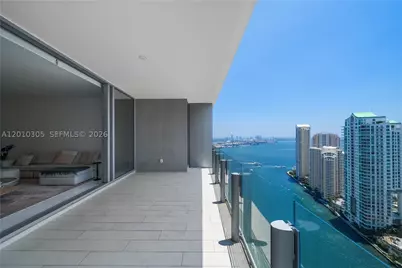 300 Biscayne Blvd #3503C, Miami, FL 33131 - Photo 6