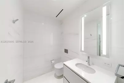 300 Biscayne Blvd #3503C, Miami, FL 33131 - Photo 48