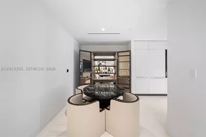 300 Biscayne Blvd #3503C, Miami, FL 33131 - Photo 18