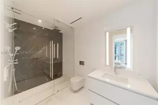 300 Biscayne Blvd, Miami, FL 33131 - Photo 46