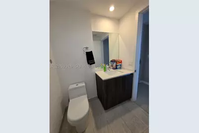 488 NE 18th #301, Miami, FL 33132 - Photo 14