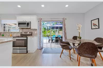 7711 Coquina, North Bay Village, FL 33141 - Photo 4