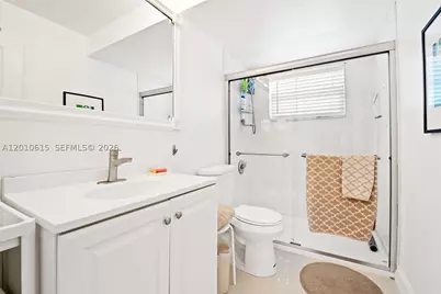 9421 Sunrise Lakes #208, Sunrise, FL 33322 - Photo 10