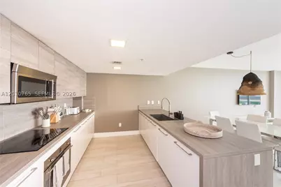400 Sunny Isles #1518, Sunny Isles Beach, FL 33160 - Photo 12