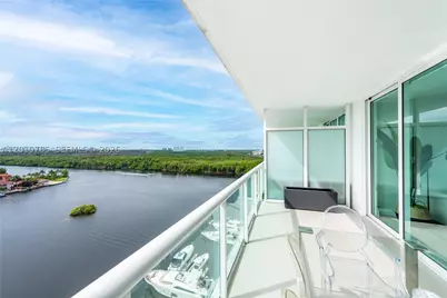 400 Sunny Isles #1518, Sunny Isles Beach, FL 33160 - Photo 2